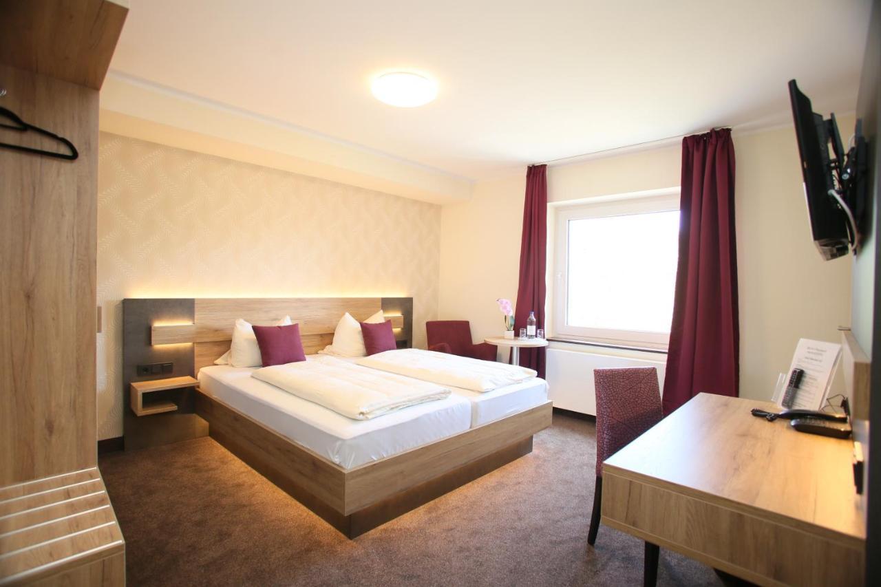 Hotel Muenchner Hof Герфорд Екстер'єр фото